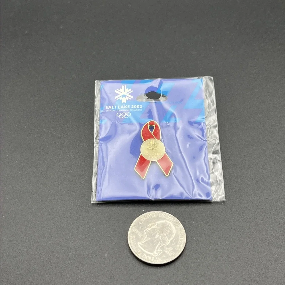 2002 Salt Lake City‎ Olympics Red Ribbon Lapel Hat Pin